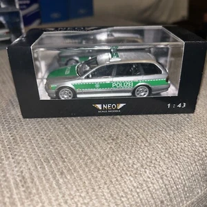 BMW E39 TOURINGPOLIZEI 2002 NEO 43303 - 1/43 5ER POLICE ESTATE DEUTSCHLAND RESIN - Picture 1 of 6