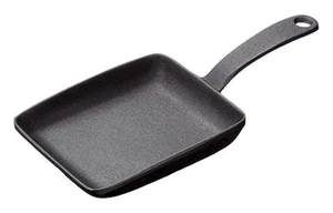 JAPAN MADE NANBUTEKKI IRONWARE TAMAGOYAKI/JAPANESE OMELETTE SQUARE PAN-CAST IRON - Picture 1 of 4