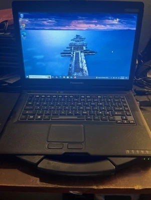 Panasonic Toughbook CF53 WIN 10 Pro 64 i5 16GB 250GB SSD WIFI GPS PANTALLA TÁCTIL Foto 1 de 4