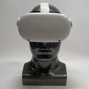 Meta Quest 2 128GB Standalone All-in-One VR Headset KW49CM - Picture 1 of 7