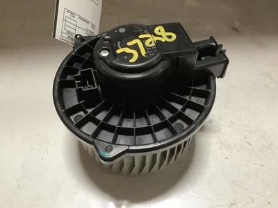 Blower Motor Fits 11-13 CAPRICE 290809 - Image 1 of 4