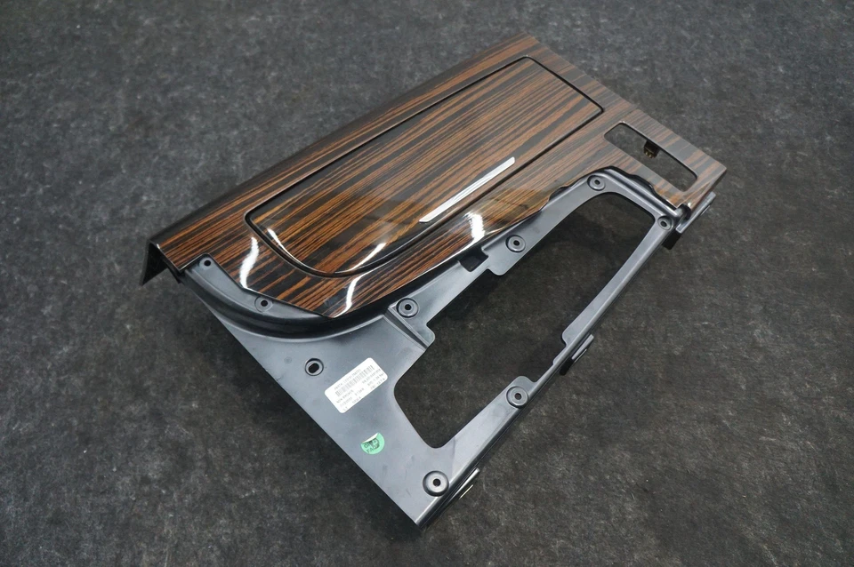 Front Center Console Cupholder Trim Panel 85529165 Cadillac Escalade Esv 21-24 - Image 1 of 4