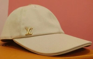 Louis Vuitton LV Iconic Beige Monogram Baseball Cap Top - Bild 1 von 12