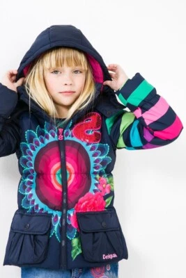 Desigual Girls Winter Puffer Jacket Size 5/6 | 110-116cm - Image 1 of 4