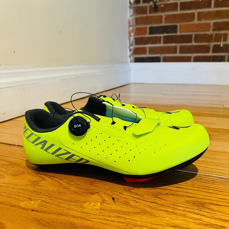 Sz: 11.5- Specialized Torch 1.0 Road Bike Shoes - EU sz: 45 - Image 1 of 4