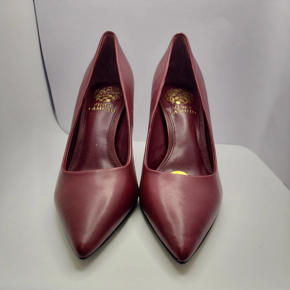 Vince Camuto Women's Heels 5M wine red fuax leather - Image 1 of 4