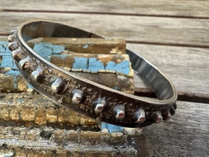 Vintage Mexico Hand Made Studded Sterling Silver Heavy Bangle 34.2 Grams - Picture 1 of 4