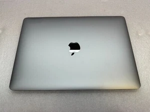 Apple MacBook Air (13 pulgadas, 2018) 1,6 GHz Core i5 8 GB 256 GB gris espacial (grado D) - Imagen 1 de 5