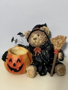 ¡LINDO! Oso de peluche de cerámica de Halloween bruja con candelabro Jackolantern - Imagen 1 de 9