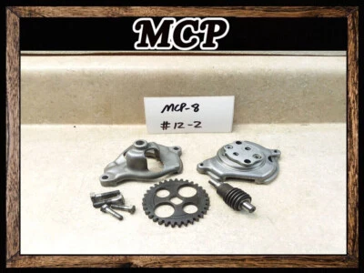 VTG 1973 Honda XR75 Engine Oil Pump & Gear Assembly MCP-8 #12-2 Foto 1 de 4