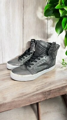 Zapatillas deportivas Supra Skytop de cuero de moda negras SW18259 talla 7,5 para mujer Foto 1 de 4