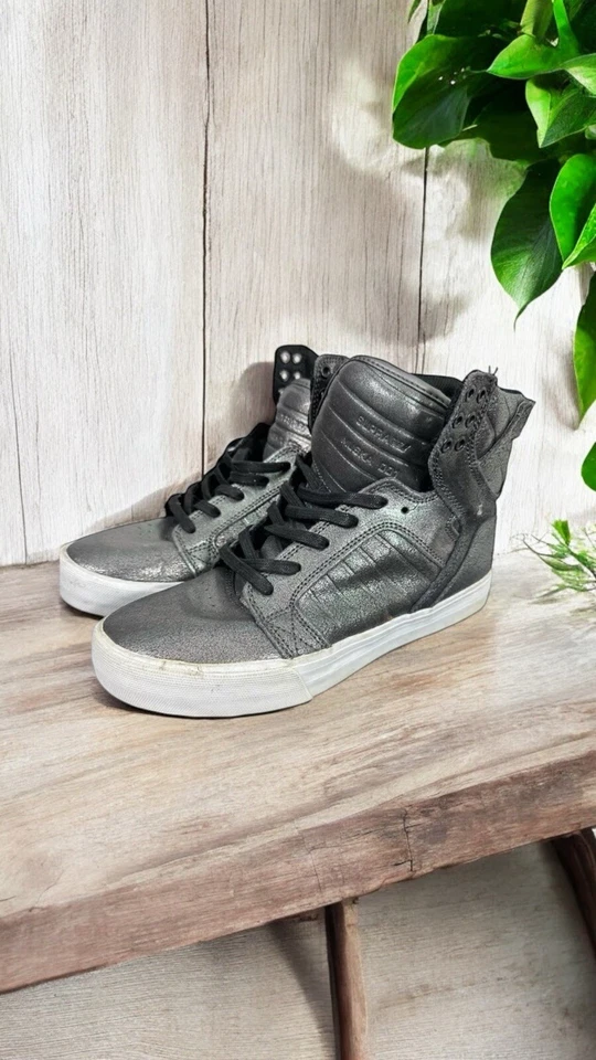 Tênis Feminino Supra Skytop Hi Top Couro Moda Preto SW18259 Tamanho 7.5 - Imagem 1 de 4