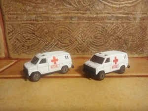 Welly white diecast Chevy G20 Van  vintage model ambulance 1/64 - Zdjęcie 1 z 5