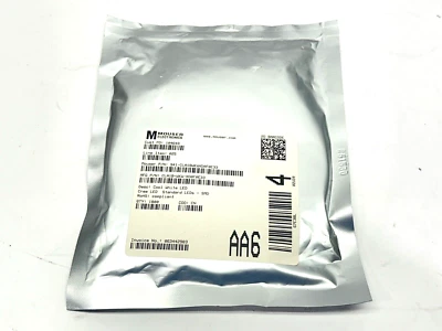 Cree LED CLA1B-WKW-XD0F0E33 SMD Cool White LED 30mA 3.2V QTY OF 1800 - Image 1 of 4