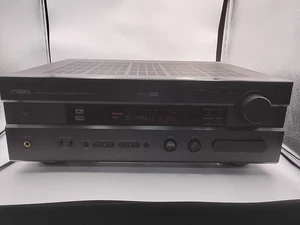 Yamaha RX-V730 Ricevitore AV Suono Naturale Dolby Surround Funziona con Telecomando Bundle - Foto 1 di 8