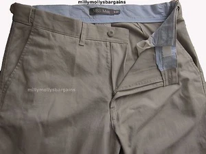Pantalone chino beige M&S Marks and Spencer taglia 29 - 30 gamba 32 DIFETTO ETICHETTA - Foto 1 di 9