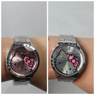 Nuevo Sanrio Hello Kitty Reloj Acero Inoxidable Paquete de 2 Plata y Rosa Foto 1 de 4