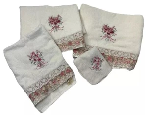 VTG Jillian Rose Collection Towels Embroidered Fabric And Lace Set Of 4 Cottage - Picture 1 of 12