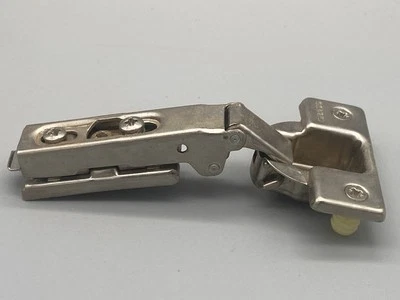 Grama 1006-30 Dobradiça de Gabinete 110° Snap-On - Balanço Livre - Sobreposição Completa NOVO - Imagem 1 de 4