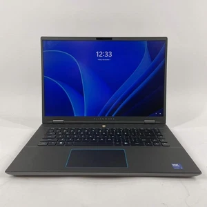 Alienware M16 P130F 16" Core Ultra 9 185H 2,3GHz 32GB RAM 1TB SSD GeForce RTX 40 - Bild 1 von 10