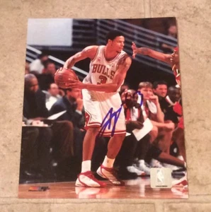 Foto 8x10 firmada por Tyson Chandler Chicago Bulls - Imagen 1 de 1
