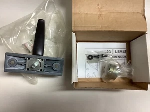 NOS Ultra Hardward RH Lever Door Handle Bronze Painted 2110-BZ (BLEMISH) - Picture 1 of 2