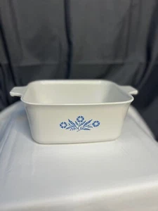 Vintage CORNING WARE BLUE CORNFLOWER Casserole P-4-B – 7" x 5½" x 3" - Picture 1 of 8