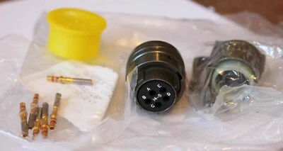 bendix  Connector & M39029/32-247 Contacts - Image 1 of 3