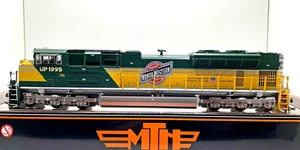 HO MTH 80-2011-1 SD70ACE CHICAGO & NORTHWESTERN HERITAGE UP # 1995 DCC SOUND LED - Picture 1 of 2