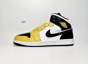 Herren Nike Air Jordan 1 Mid Schwarz Weiß Gelb Taxi OG Retro Verschiedene Größen - Bild 1 von 22