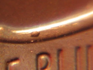 2016 D Lincoln Shield Penny with Reverse Die Chip Error - Picture 1 of 10