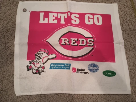 Cincinnati Reds Rally Towel Cover