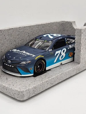 Martin Truex Jr #78 Auto Owners Toyota - 2018 Lionel ARC 1:24th scale diecast - Image 1 of 4