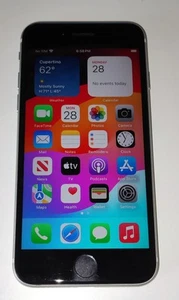iPhone SE 2020 64GB White - Faulty - Getting Hot And Switches Off By Itself - Picture 1 of 3
