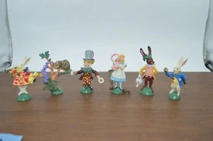 Vintage 1990 ALICE IN WONDERLAND Set of 6 Hamilton PVC Character Figures - Foto 1 di 6