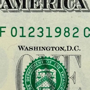 23 de enero 1982 dólar 23 de enero 1982 cumpleaños NUEVO número de serie sin circular $1 - Imagen 1 de 3