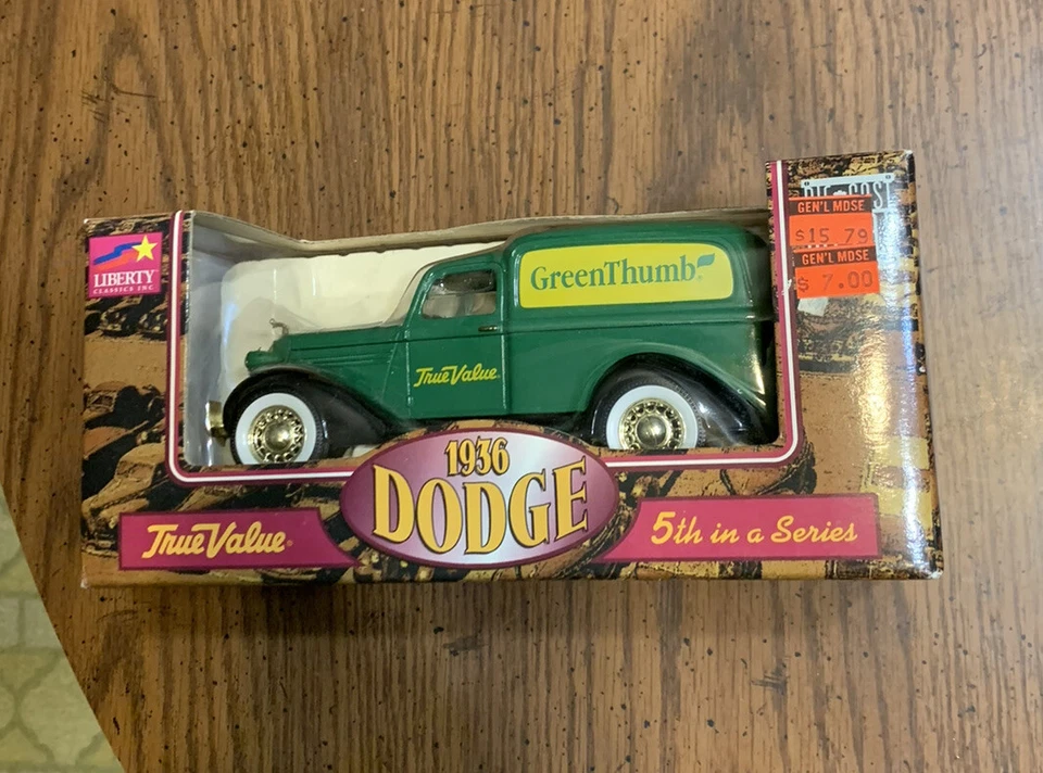 Liberty Classics True Value 1936 Dodge Green Thumb Panel Truck Bank - Image 1 of 3
