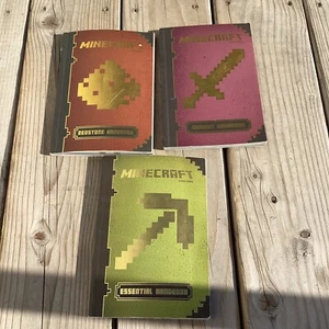 Mojang MINECRAFT Combat/Essentials/Redstone Handbook Lot of 3 Paperback - Picture 1 of 4