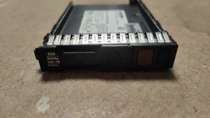 P10505-B21 P10534-001 HPE 3.84TB Internal SSD Hard Disk Drive, 2.5" SFF NVMe SSD - Picture 1 of 1