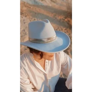 Freya Robin Hut in Puderblau Größe S/M 294 $ - Bild 1 von 12