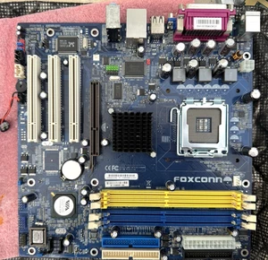 Foxconn P4M800M01-6LRS2 Motherboard LGA775 DDR1 Micro-Atx – Not Tested - Picture 1 of 3