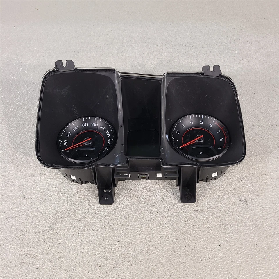2012 Camaro Ss Instrument Cluster Speedometer Gauges Auto 110K Aa7311 - Image 1 of 4