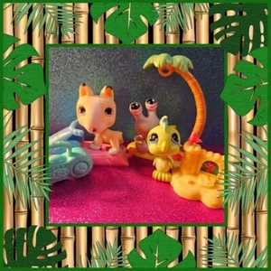 Littlest Pet Shop LPS Authentic Tropical Treasures 858 859 Crab 860 Bull Terrier - Picture 1 of 14
