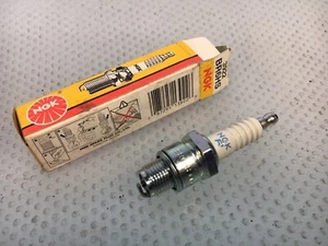 Candela Spark Plugs NGK BR6HS - Foto 1 di 1