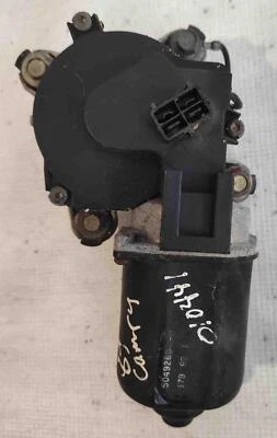 Toyota Camry 1989 motor limpiaparabrisas delantero usado OEM Foto 1 de 4