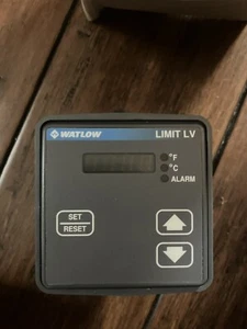 watlow temperature controller 120vac type K - Picture 1 of 5
