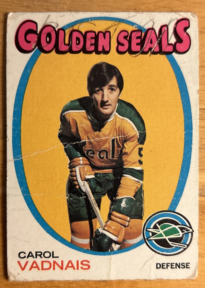 1971-72 ￼ Carol Vadnais Card #46 Golden Seals ￼O/C, Creased, Bad Corners & Edges - Image 1 of 2