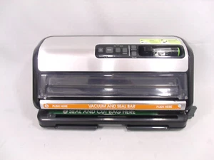 FoodSaver FM5200 2-in-1 Automatic Vacuum Sealer Machine - Silver/Black With Bags - Picture 1 of 8