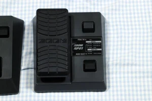 ZOOM Rp01 Sound Effektor Pedal guter Zustand kostenloser Versand - Bild 1 von 1