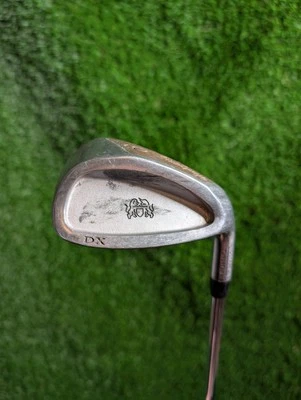 MacGregor DX 9 Iron Regular Steel Shaft MacGregor Grip True Temper Shaft RH - Image 1 of 4